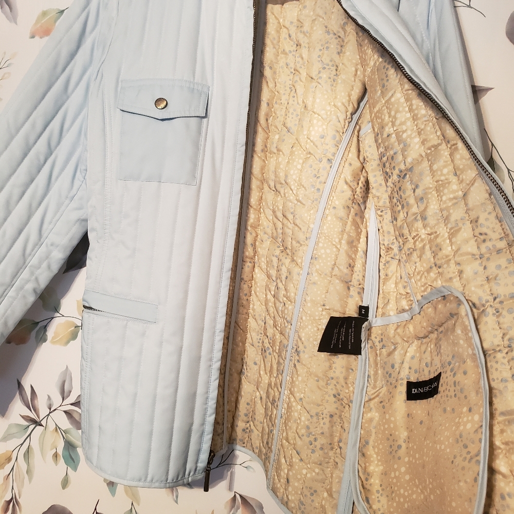 Ladies Light Blue Quilted Jacket - Picture 4 of 4